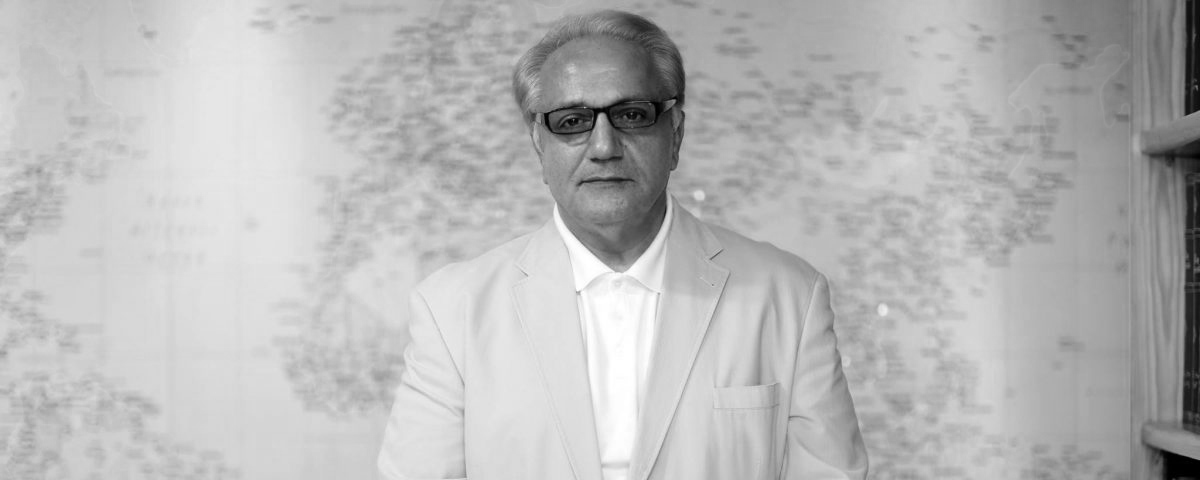 علی معلم:حافظ بهترین الگو برای هنرمندان ایرانی است